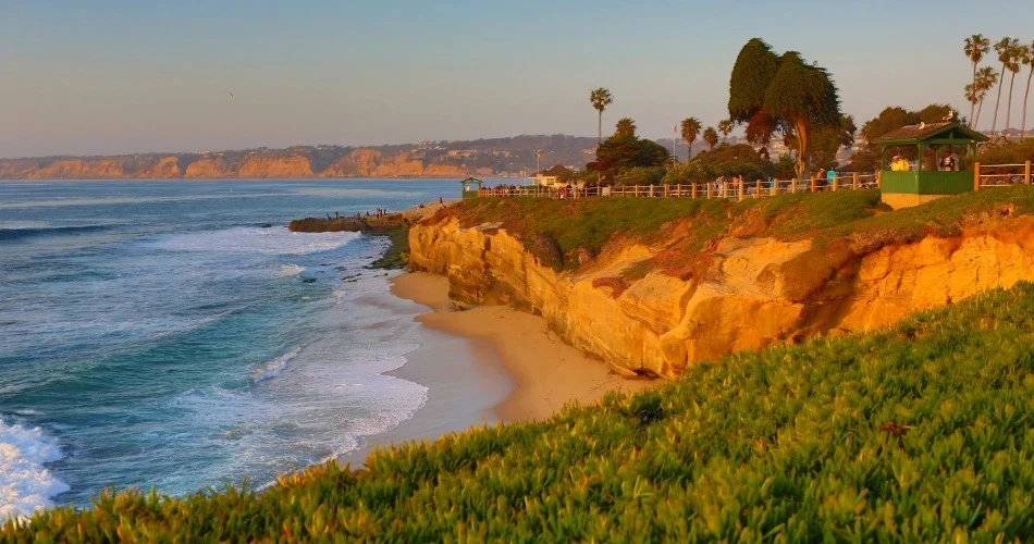 San Diego Travel Guide: Top Attractions, Local Food & Essential Tips